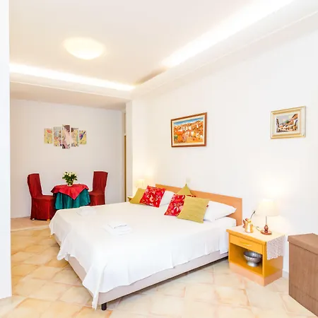 Subrenum 아파트 *